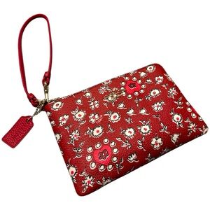 Coach Wild Hearts Wristlet